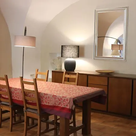 Holiday home Mas Provencale Datant De 1738 Avec Piscine Saint-Paul-Trois-Chateaux
