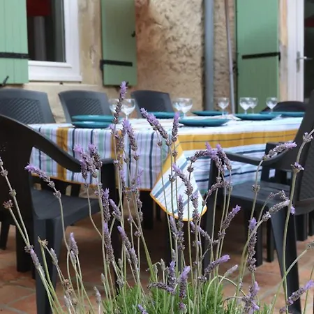Holiday home Mas Provencale Datant De 1738 Avec Piscine